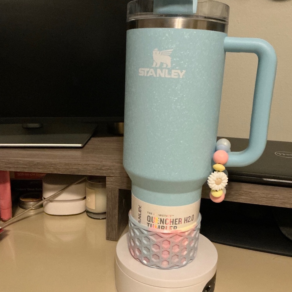 STANLEY POWDER BLUE CRUSH NEW